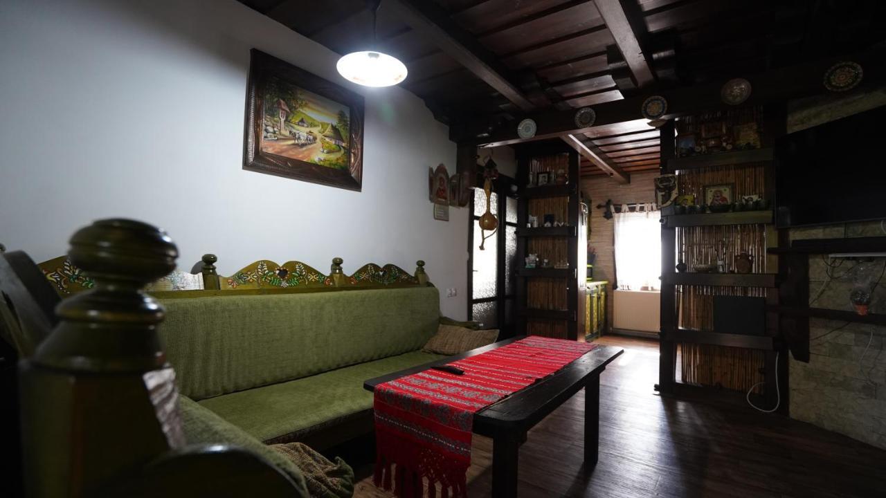 Pensiunea Yogi Dunavatu de Jos ภายนอก รูปภาพ